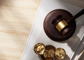 44-летний житель Московской области пытался дать взятку рязанскому полицейскому 44-летний житель Московской области пытался дать взятку рязанскому полицейскому