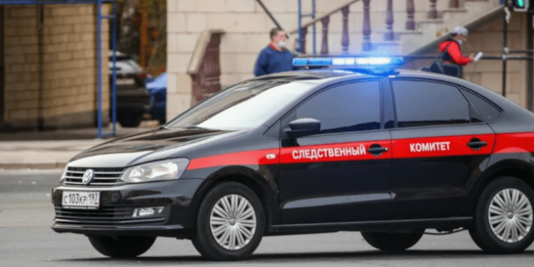 В рязанском Недостоеве мужчина выпал из окна пятого этажа и разбился насмерть В рязанском Недостоеве мужчина выпал из окна пятого этажа и разбился насмерть