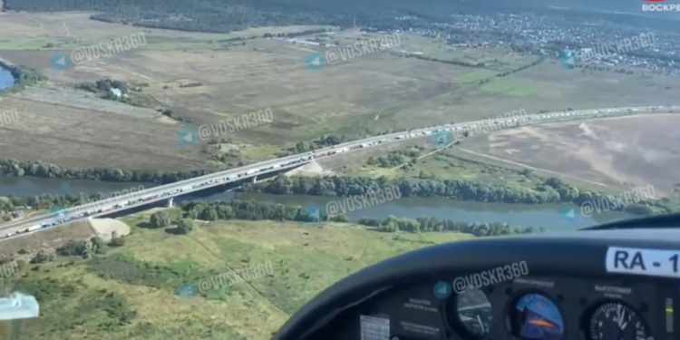 На Коломенской окружной запечатлели пробку в сторону Рязани 6 сентября