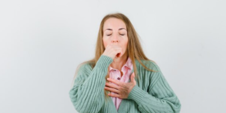 В Москве беременная женщина чуть не задохнулась из-за брекетов