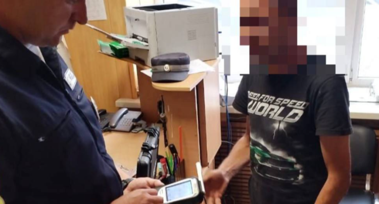 В Клепиковском районе задержали 47-летнего пьяного водителя на "СеАЗ"