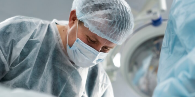 Рязанские врачи провели операцию по переливанию крови еще нерожденному ребенку