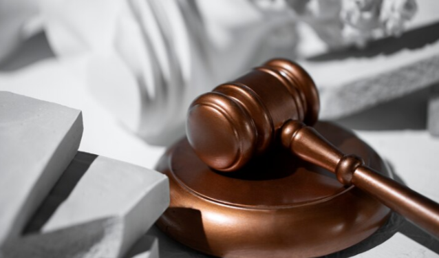 Заседание по делу о мошенничестве с закупкой коммунальной техники в Рязани перенесли на 10 октября Заседание по делу о мошенничестве с закупкой коммунальной техники в Рязани перенесли на 10 октября