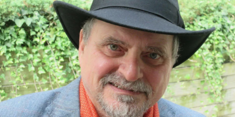 Рязанского писателя Александра Гениса* включили в список иноагентов Рязанского писателя Александра Гениса* включили в список иноагентов