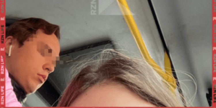 Рязанка пожаловалась на приставания неизвестного в маршрутке №99