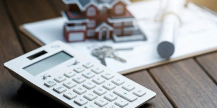 Рязанцам рассказали, как получить деньги на оплату ЖКХ