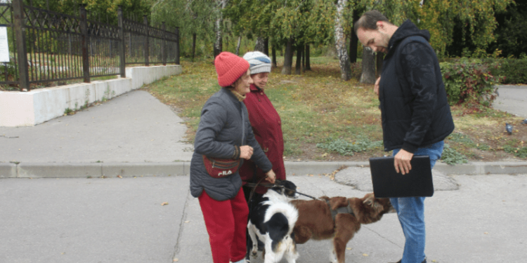 В рязанском ЦПКиО прошел рейд по выгулу собак В рязанском ЦПКиО прошел рейд по выгулу собак