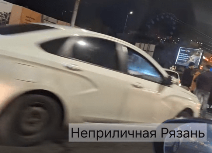 На Московском шоссе столкнулись три легковушки