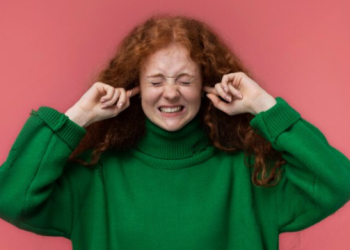 Рязанцев испугал мощный грохот в небе в ночь на 23 октября Рязанцев испугал мощный грохот в небе в ночь на 23 октября