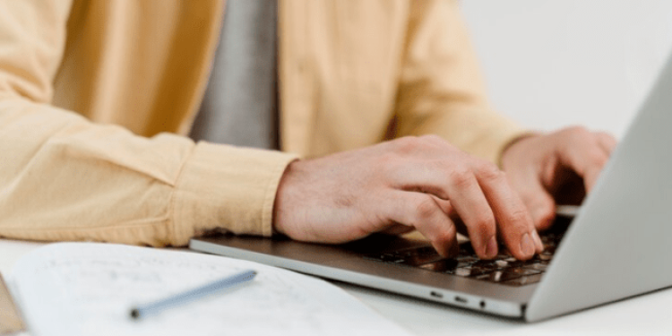 Россиянам напомнили о шестидневной рабочей неделе