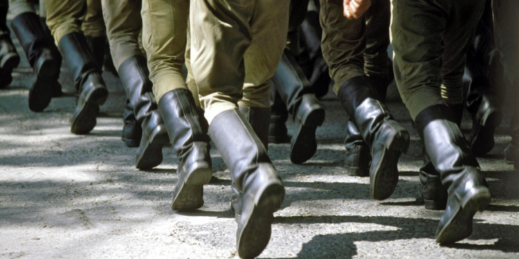 С начала 2024 года контракт с Минобороны РФ заключили 3000 рязанцев С начала 2024 года контракт с Минобороны РФ заключили 3000 рязанцев