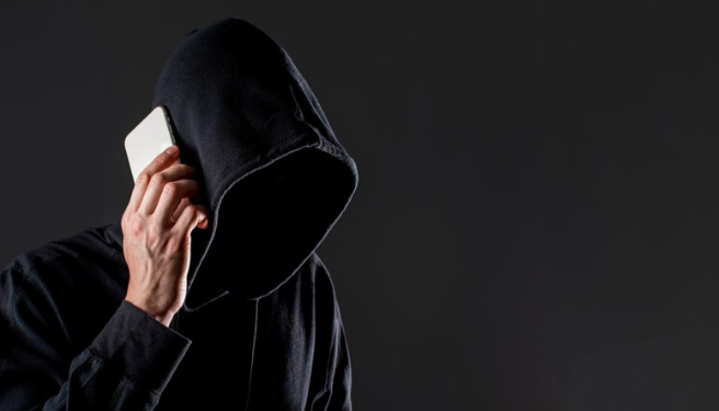 Мошенники выманили у жителя рязанского Скопина 986 тысяч рублей под видом инвестиций Мошенники выманили у жителя рязанского Скопина 986 тысяч рублей под видом инвестиций