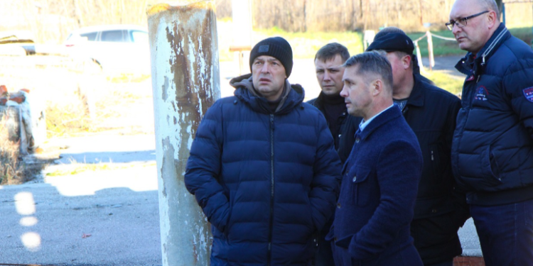 Мэр Рязани Артемов проинспектировал ход благоустройства дворов