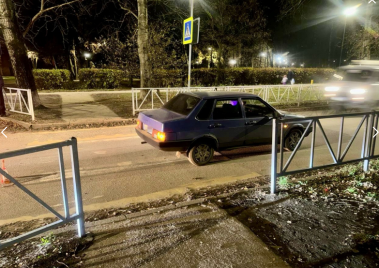 На улице Пирогова сбили 19-летнюю девушку-пешехода