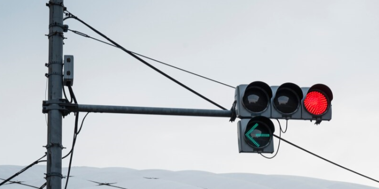 Мэрия: на улице Чкалова в работу светофоров внесут коррективы