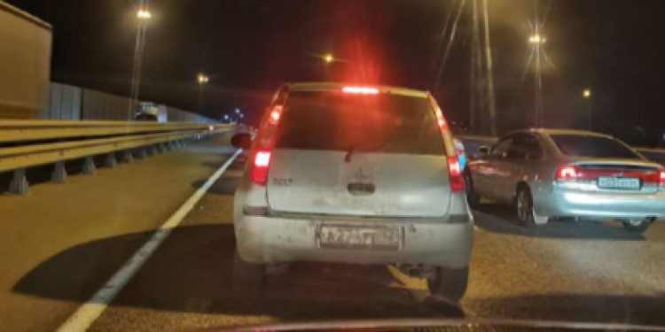 На Южной окружной 20 ноября образовалась пробка из-за ДТП