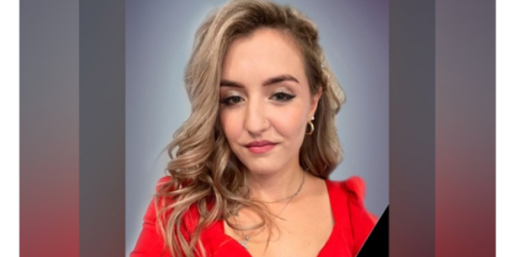 С погибшей в ДТП в Клепиковском районе 23-летней Дарьей Нестеровой простятся 3 декабря С погибшей в ДТП в Клепиковском районе 23-летней Дарьей Нестеровой простятся 3 декабря