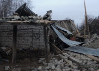 Глава Кораблинского района Объедкова посетила территорию, над которой был уничтожен беспилотник Глава Кораблинского района Объедкова посетила территорию, над которой был уничтожен беспилотник