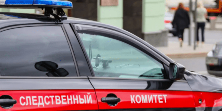 Из окна многоэтажки с высоты 10-го этажа выпал 46-летний мужчина