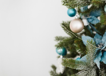 Котяков: у россиян будет три выходных дня перед новогодними праздниками Котяков: у россиян будет три выходных дня перед новогодними праздниками