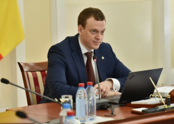 Малков поручил мэрии привести рязанских транспорт к единому стилю