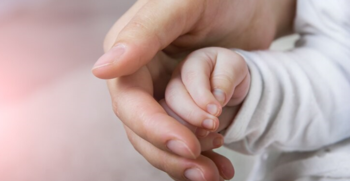 Рязанский минздрав: с 2023 по 2024 годы в регионе насчитывалось 107 несовершеннолетних матерей