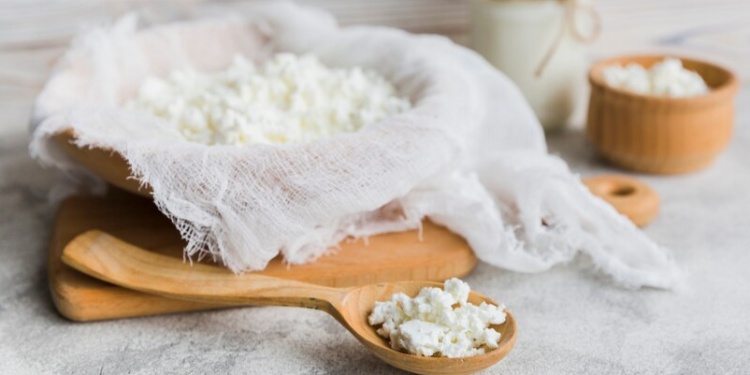 Эндокринолог Калошина: обезжиренные продукты не приносят пользу организму Эндокринолог Калошина: обезжиренные продукты не приносят пользу организму