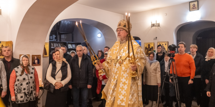 В Рязань прибыли частицы мощей святителя Спиридона Тримифунтского В Рязань прибыли частицы мощей святителя Спиридона Тримифунтского