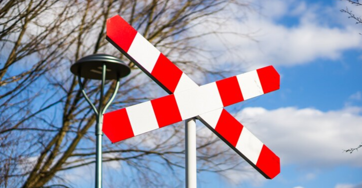 14 января проезд по наплавному мосту через рязанскую Оку временно закроют 14 января проезд по наплавному мосту через рязанскую Оку временно закроют