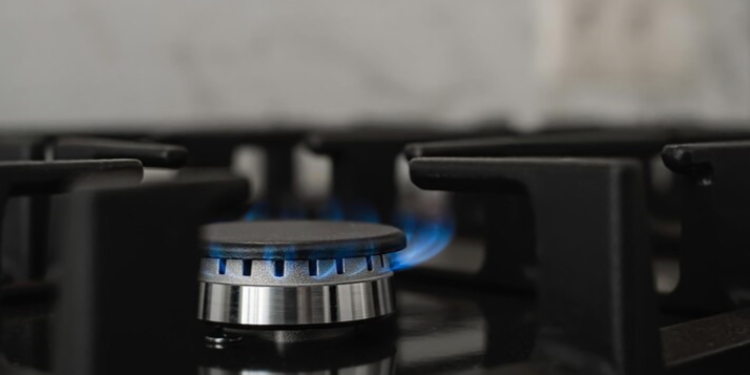 Трое детей в Рязанской области отравились угарным газом