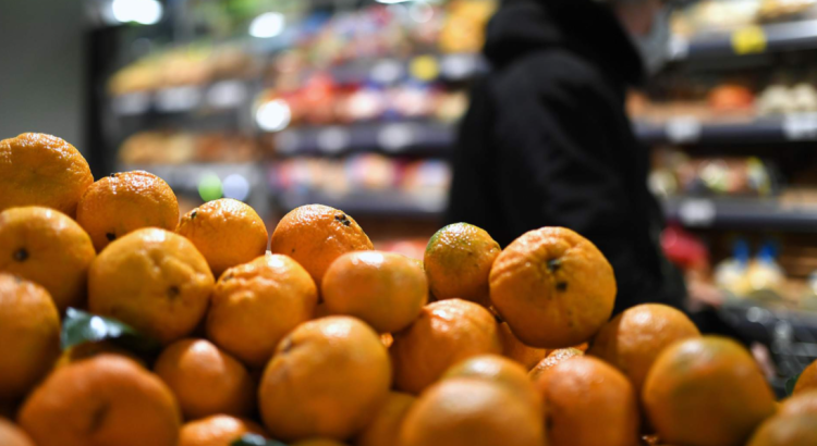 С начала 2025 года 57 человек оштрафовали за незаконную торговлю