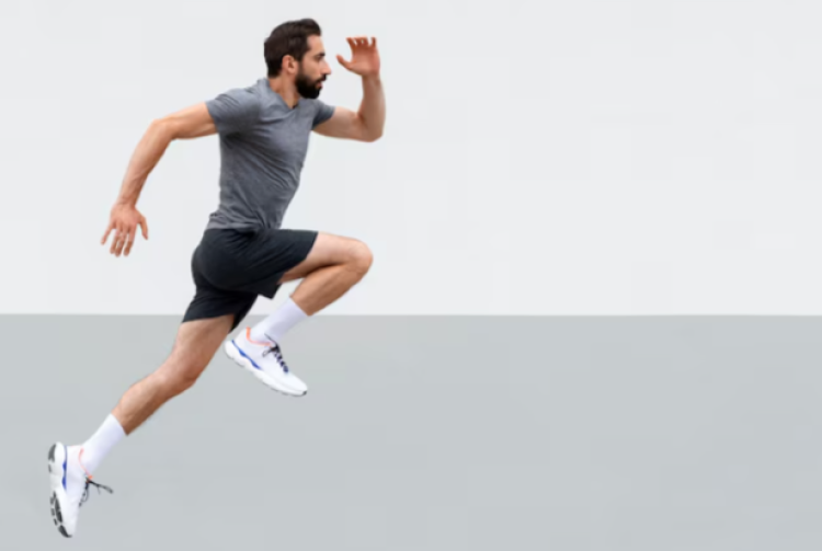 28-летний житель рязанского Касимова Даниил Соловьев стал участником шоу "Титаны"