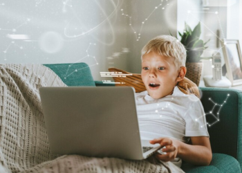 Рязанских родителей предупредили об угрозе вербовки детей украинскими спецслужбами через соцсети