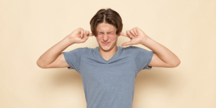 Рязанцев испугал сильный грохот над городом