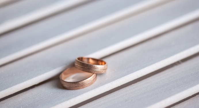 Рязанский ЗАГС показал фото молодоженов, заключивших брак на прошлой неделе