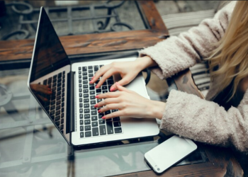 Россиянам напомнили об отсутствии дополнительных выходных в феврале и марте Россиянам напомнили об отсутствии дополнительных выходных в феврале и марте