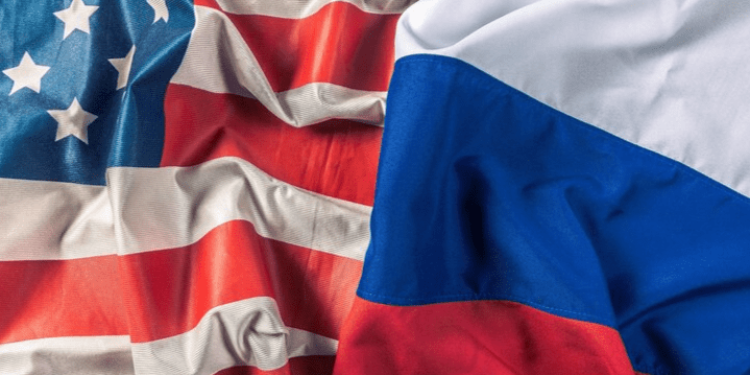 Ушаков дал оценку переговорам делегаций России и США