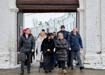 Министр культуры РФ Ольга Любимова осмотрела ход реставрации Успенского собора в Рязани