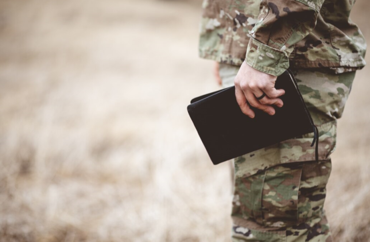 В Рязани от участника спецоперации после ранения ушла молодая супруга