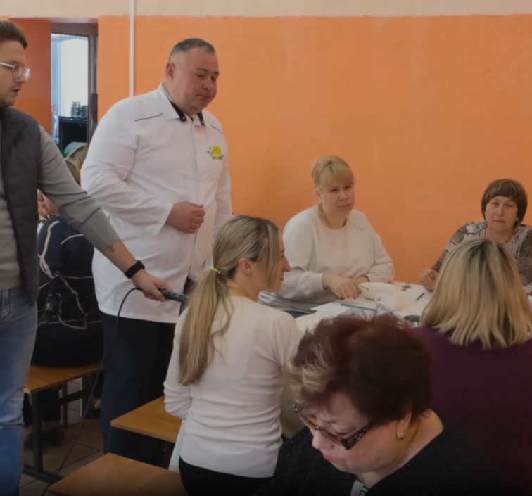 В рязанской школе №19(25) родители учеников продегустировали меню