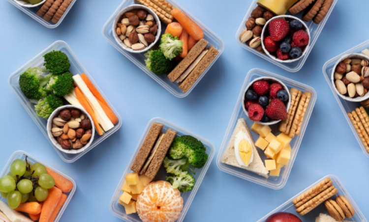 Эндокринолог Калошина: перекусы в течение дня способствуют набору лишнего веса