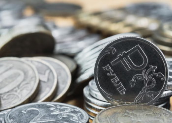 Экономист Балынин: к 2030 году в России резко возрастут зарплаты Экономист Балынин: к 2030 году в России резко возрастут зарплаты