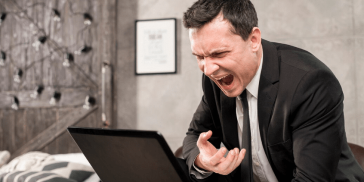 В рязанском Скопине задержан 34-летний мужчина рассылал свои интимные фото