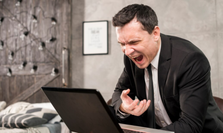 В рязанском Скопине задержан 34-летний мужчина рассылал свои интимные фото