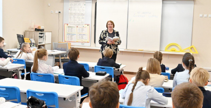 Губернатор Малков рассказал о первом учебном дне, который прошел в рязанской гимназии №2 Губернатор Малков рассказал о первом учебном дне, который прошел в рязанской гимназии №2