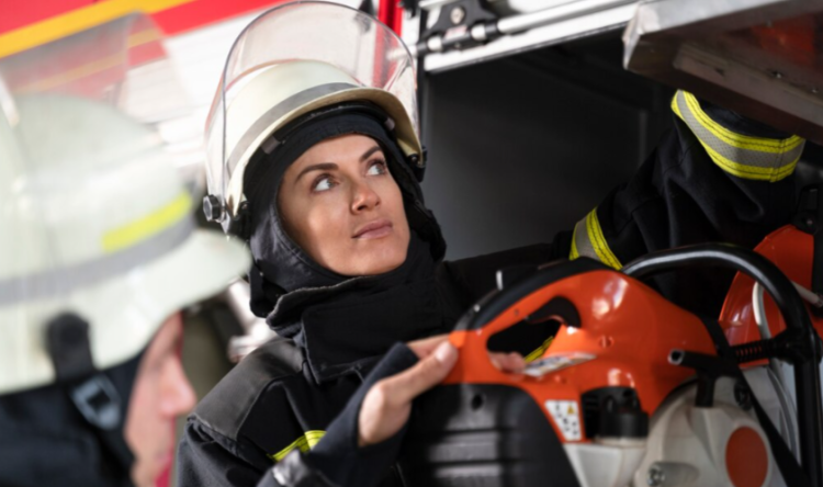 В Рязани из Орехового озера спасли мужчину