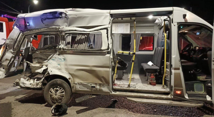 В ДТП с участием маршрутки в рязанском Рыбном погибли два человека