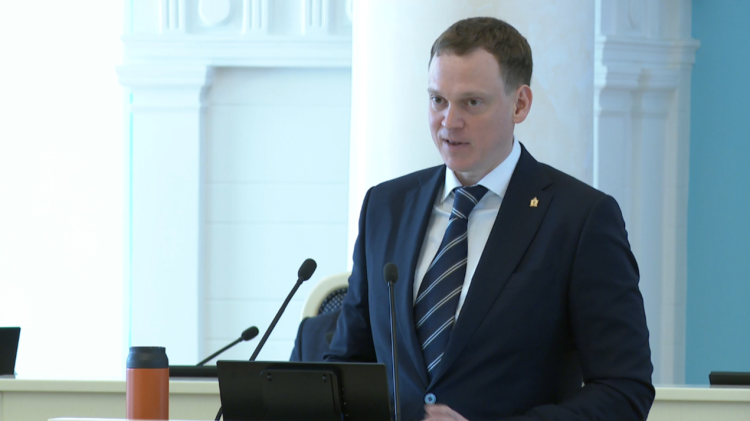 Малков: дом-долгострой на улице Ленинского Комсомола сдадут в 2025 году