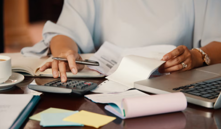 В Рязани судебные приставы разыскивают должников по уплате за услуги ЖКХ