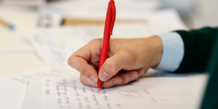 Рязанцев приглашают поучаствовать в "Тотальном диктанте" 5 апреля Рязанцев приглашают поучаствовать в «Тотальном диктанте» 5 апреля